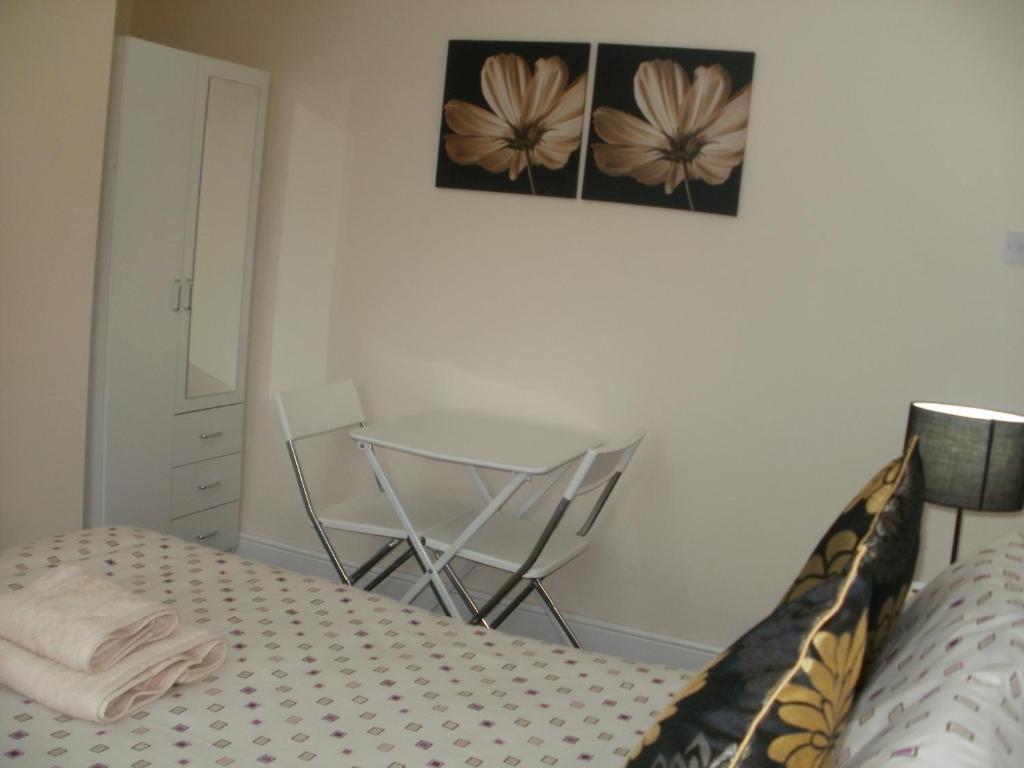 London Heathrow Guesthouse Hillingdon Zimmer foto